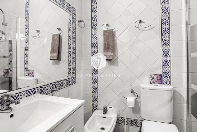 Tweedehands - Bungalow -
Torrevieja - Costa Blanca