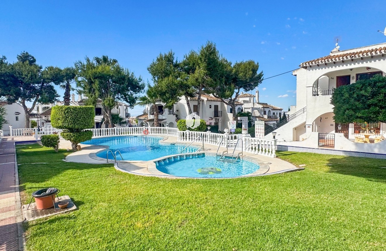 Tweedehands - Bungalow -
Torrevieja - Costa Blanca