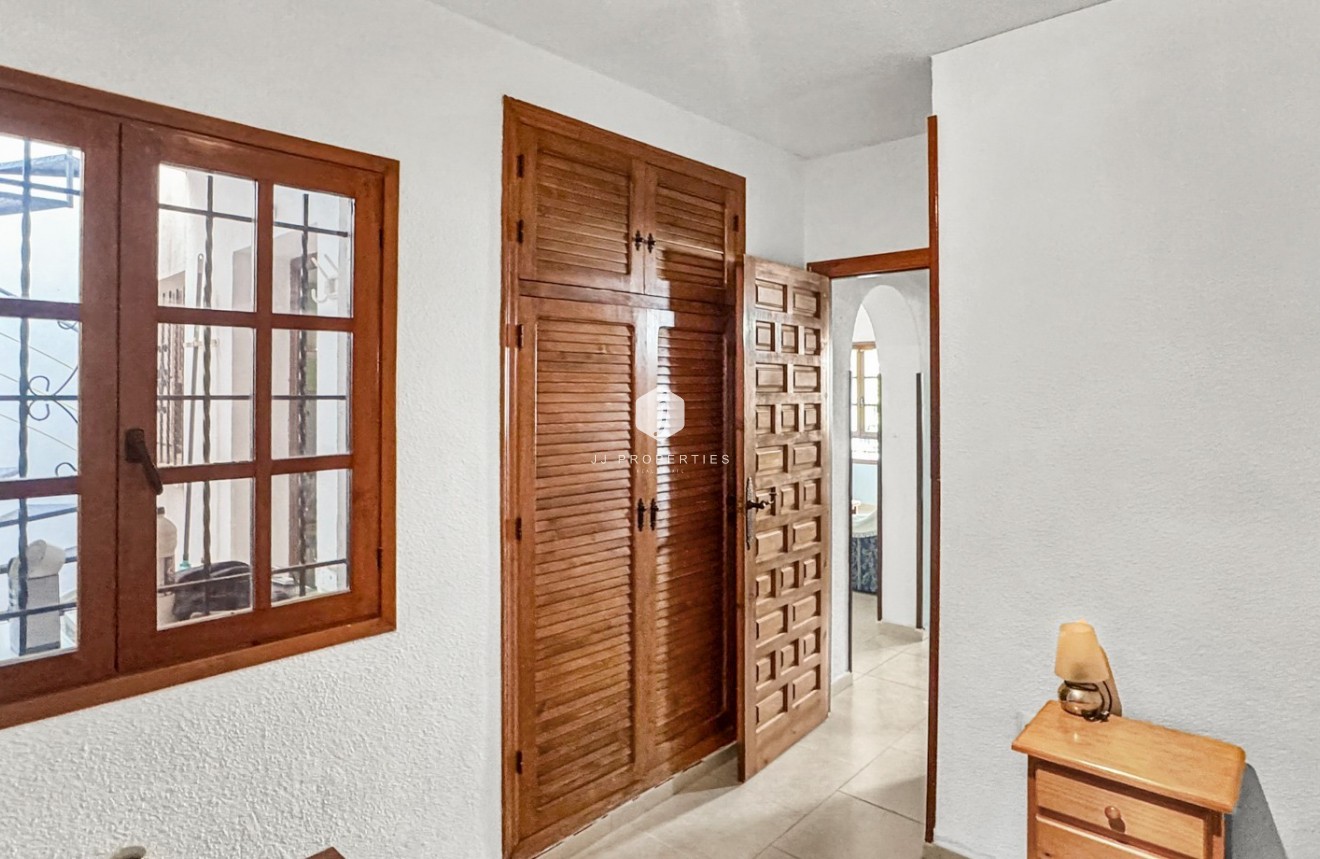 Tweedehands - Bungalow -
Torrevieja - Costa Blanca
