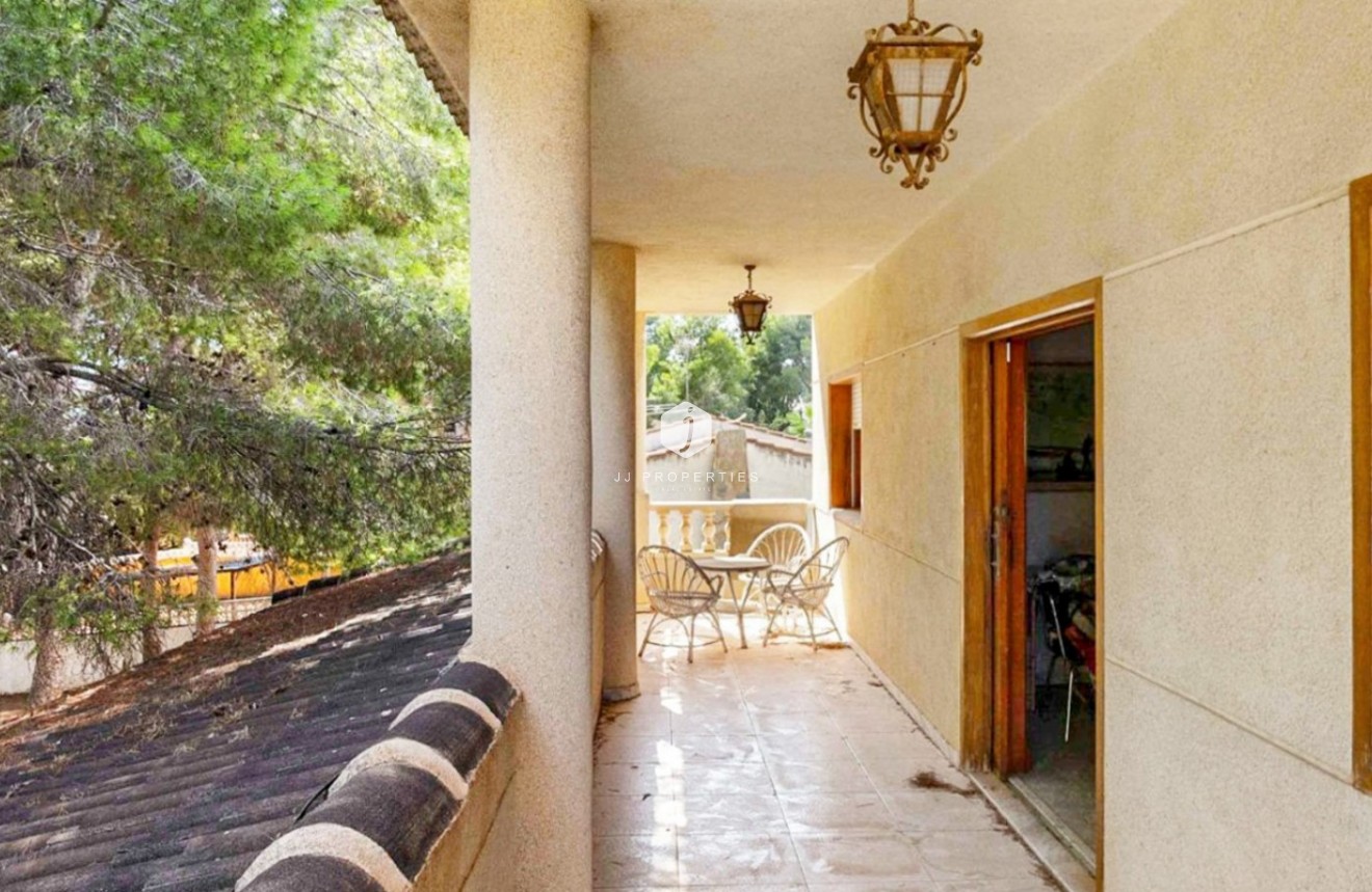Z drugiej ręki - Villa -
Torrevieja - Costa Blanca