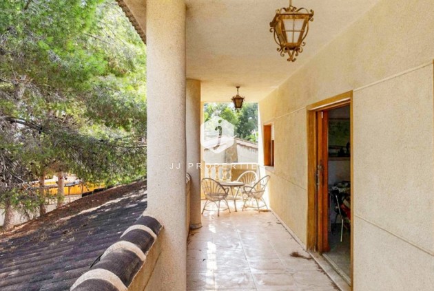 Z drugiej ręki - Villa -
Torrevieja - Costa Blanca
