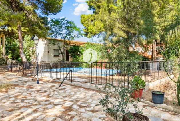 Z drugiej ręki - Villa -
Torrevieja - Costa Blanca