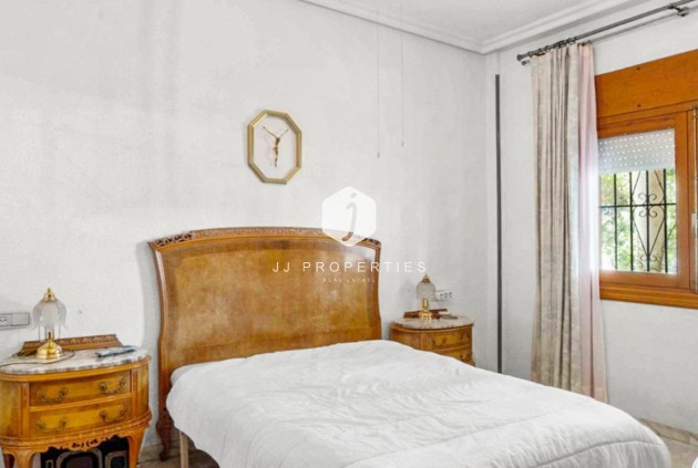 Z drugiej ręki - Villa -
Torrevieja - Costa Blanca