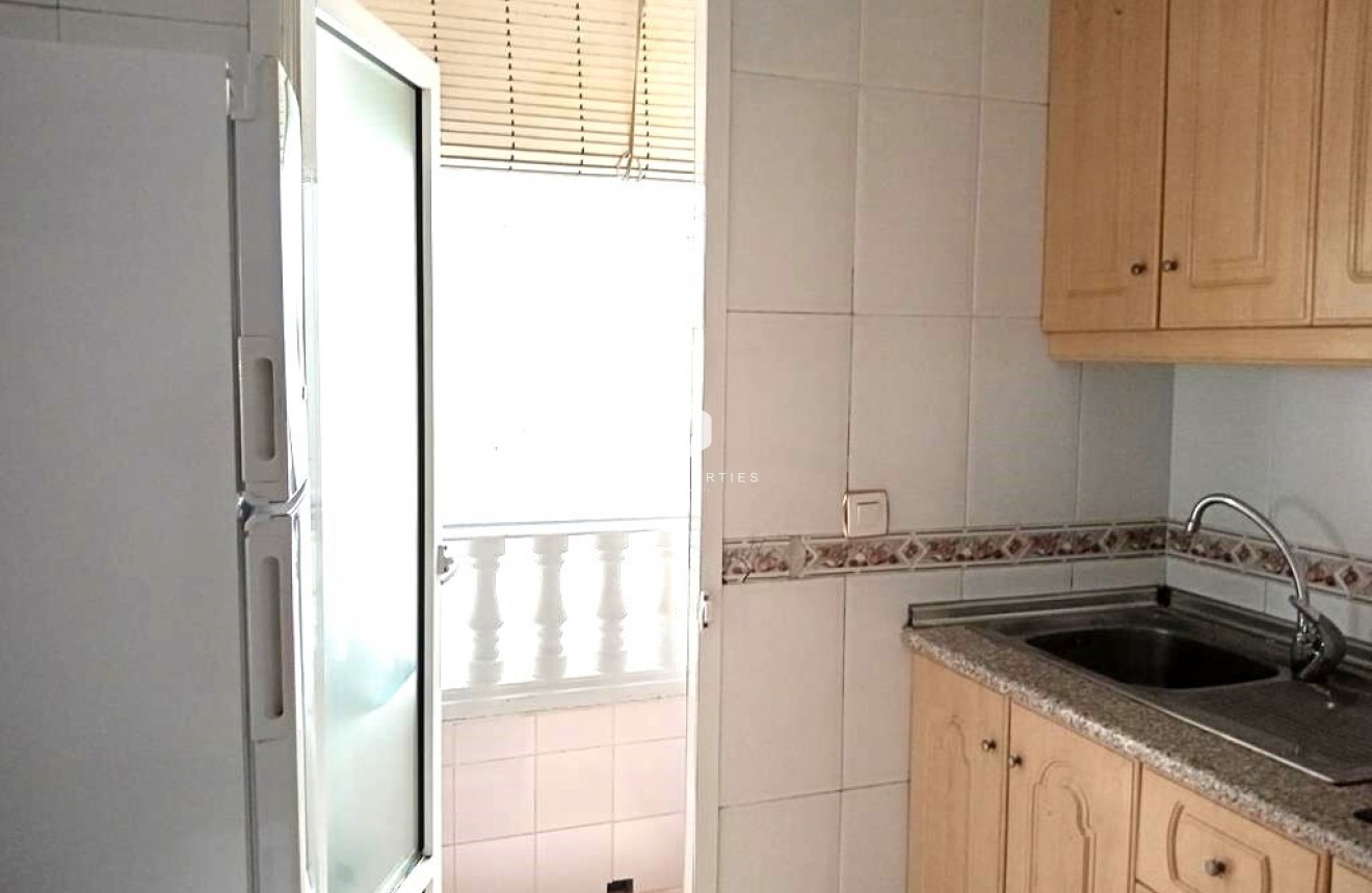 Tweedehands - Appartement / flat -
Torrevieja - El molino