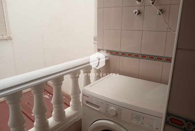 Tweedehands - Appartement / flat -
Torrevieja - El molino