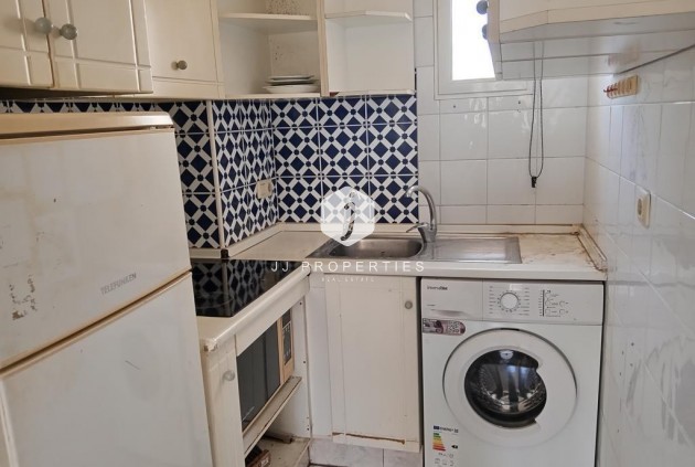 Tweedehands - duplex -
Torrevieja - Carrefour