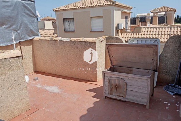 Tweedehands - duplex -
Torrevieja - Carrefour