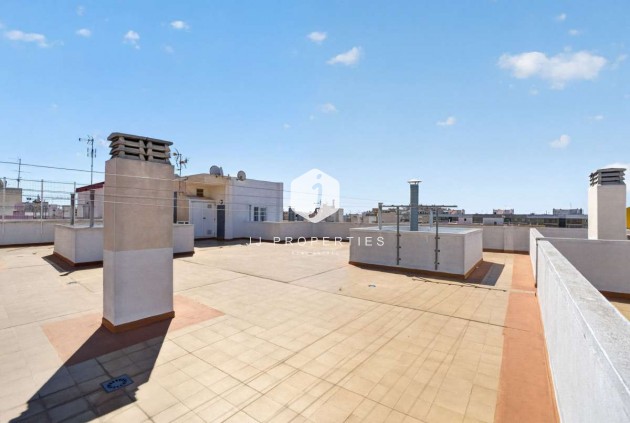 D'occasion - Appartement -
Torrevieja - Costa Blanca