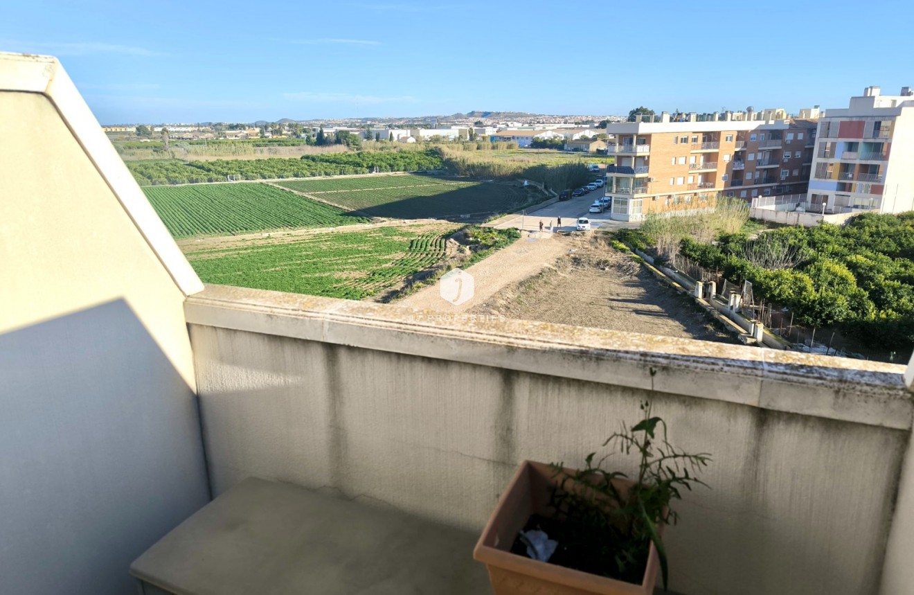 Resale - Apartment / flat -
Almoradí - Inland