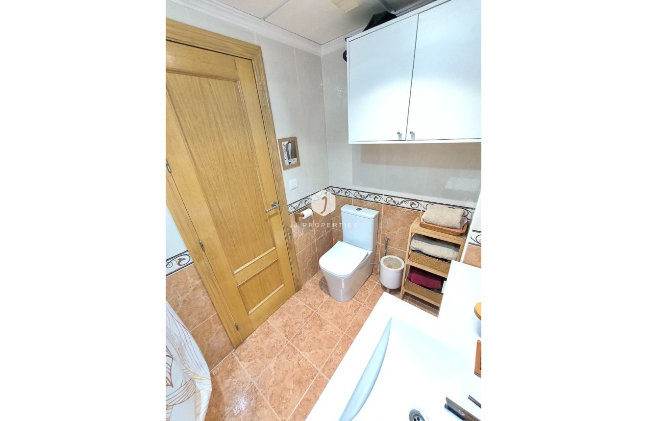 Resale - Apartment / flat -
Almoradí - Inland