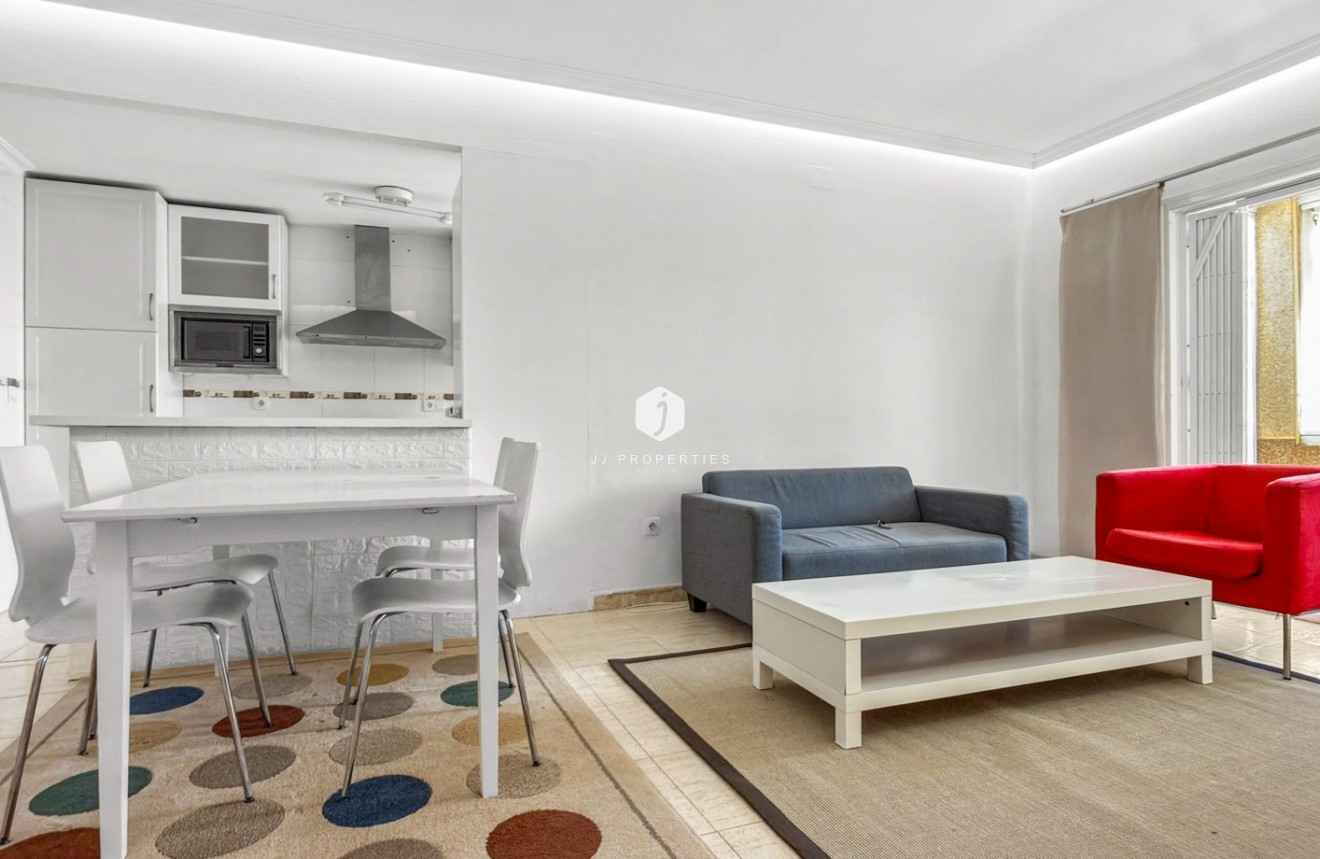 Aus zweiter Hand - Wohnung -
Orihuela Costa - Costa Blanca