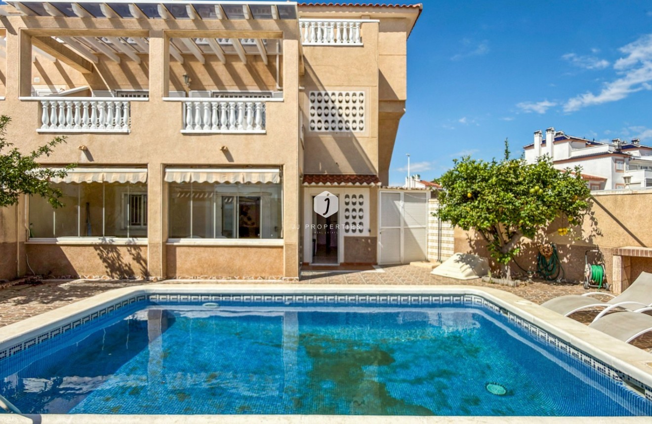 Aus zweiter Hand - Wohnung -
Orihuela Costa - Costa Blanca