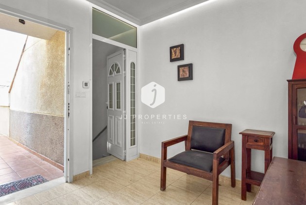 Aus zweiter Hand - Wohnung -
Orihuela Costa - Costa Blanca