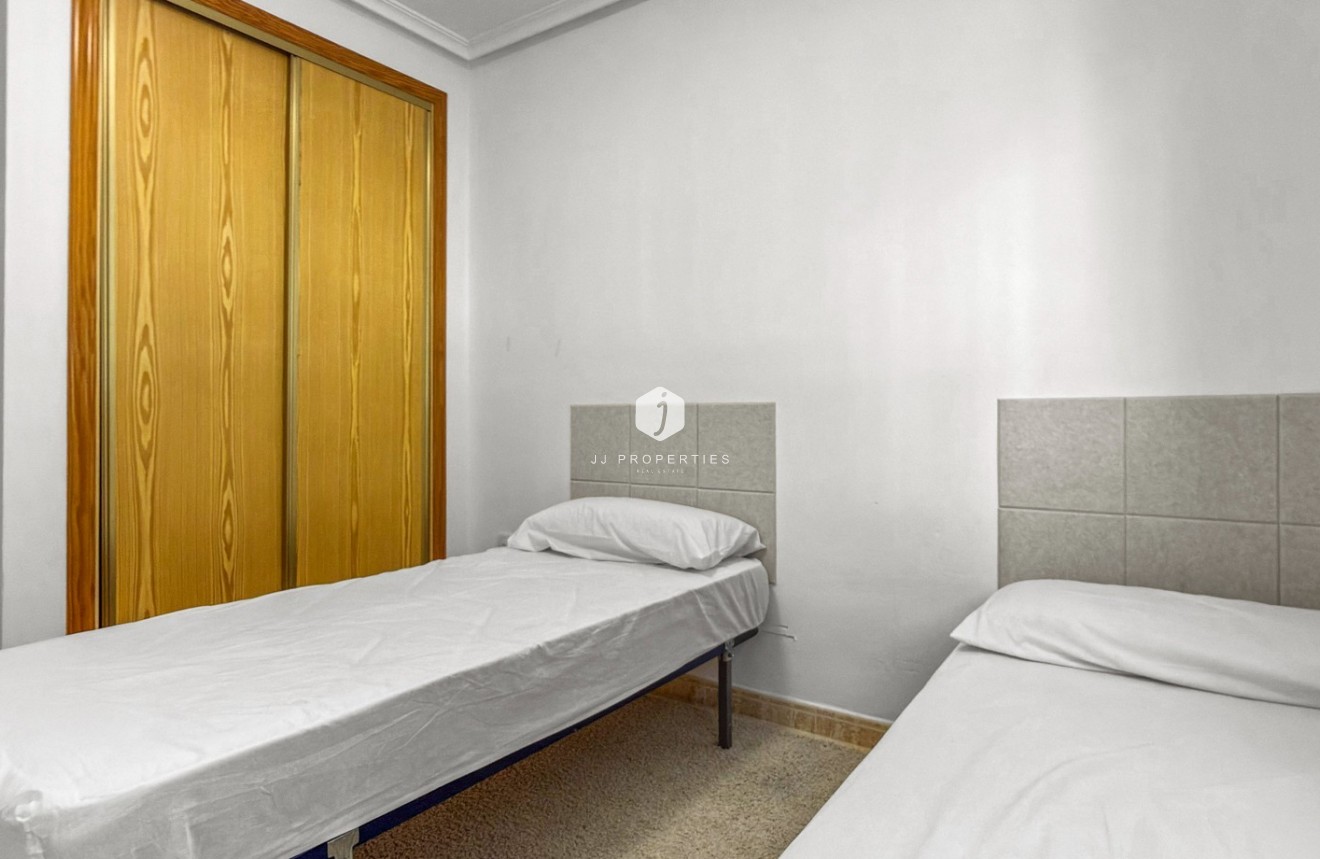 Aus zweiter Hand - Wohnung -
Orihuela Costa - Costa Blanca