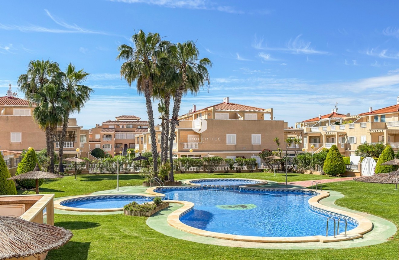 Aus zweiter Hand - Wohnung -
Orihuela Costa - Costa Blanca