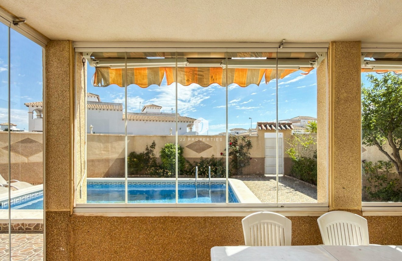 Aus zweiter Hand - Wohnung -
Orihuela Costa - Costa Blanca