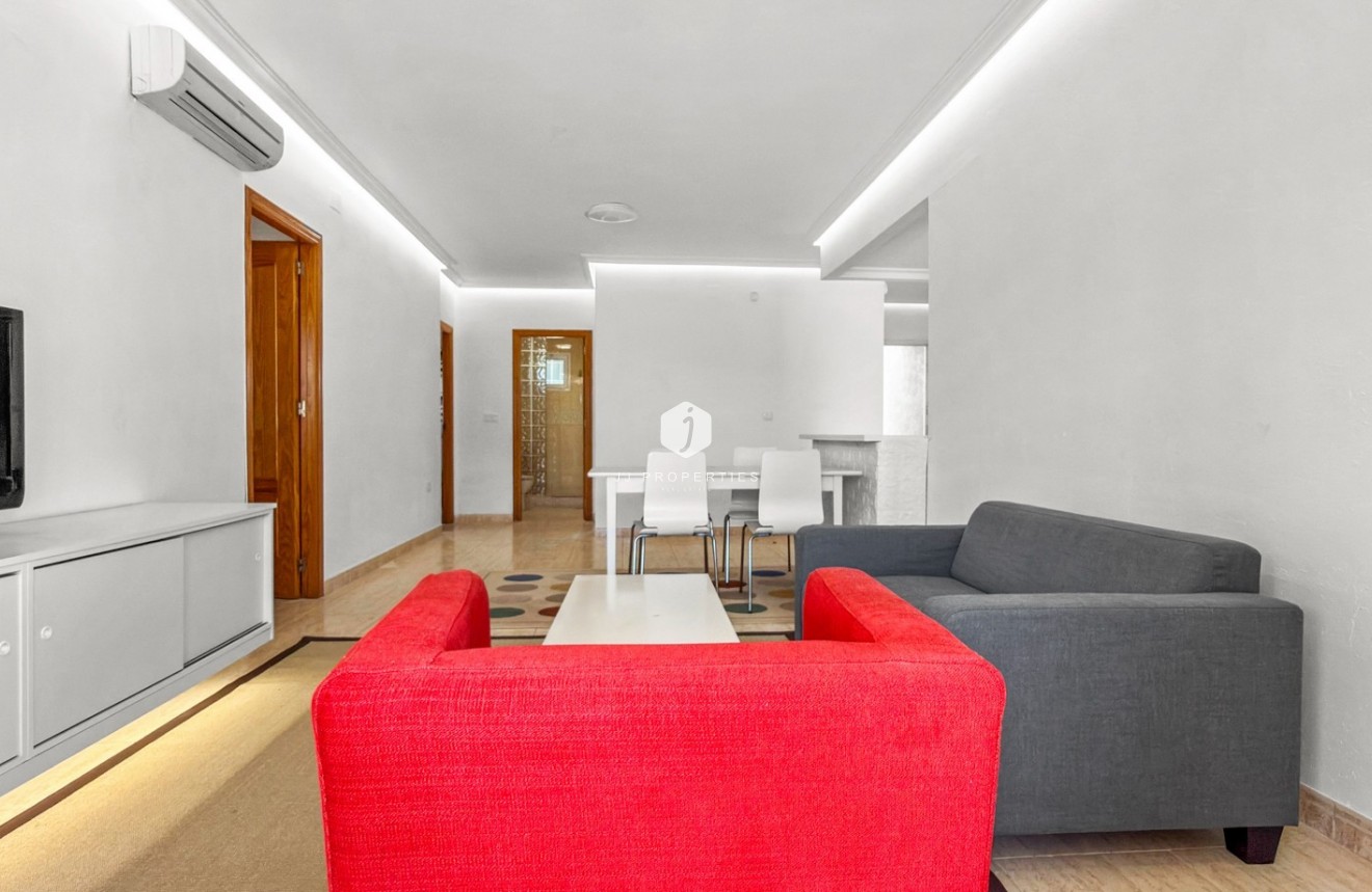 Aus zweiter Hand - Wohnung -
Orihuela Costa - Costa Blanca