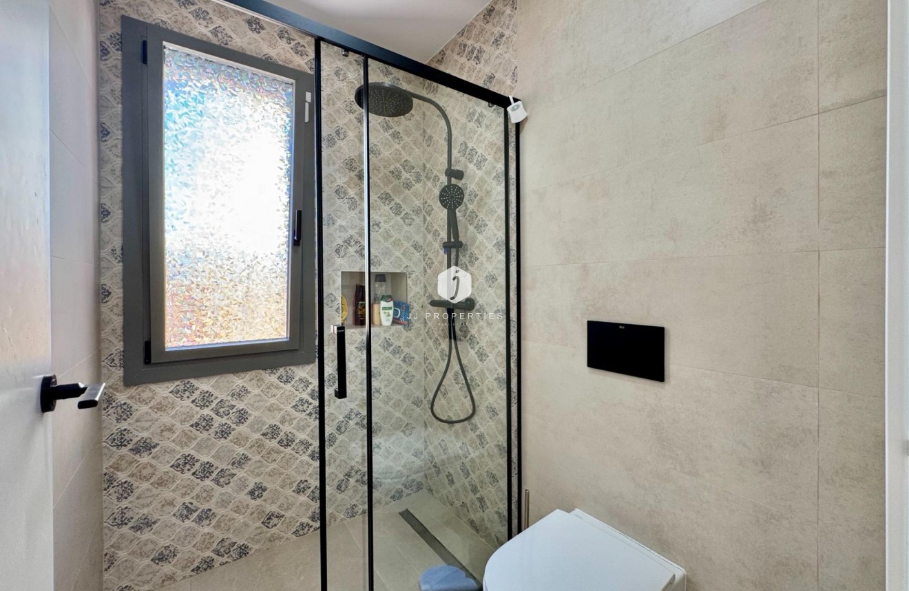 Resale - Villa -
San Miguel de Salinas - Blue Lagoon - Galán