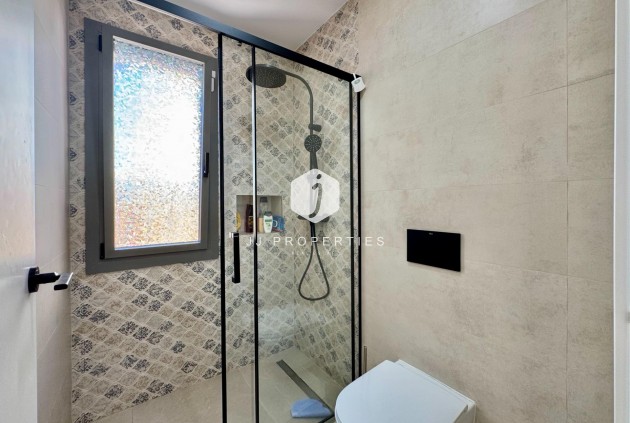 Resale - Villa -
San Miguel de Salinas - Blue Lagoon - Galán