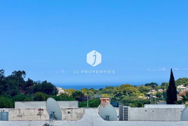 Resale - Villa -
San Miguel de Salinas - Blue Lagoon - Galán