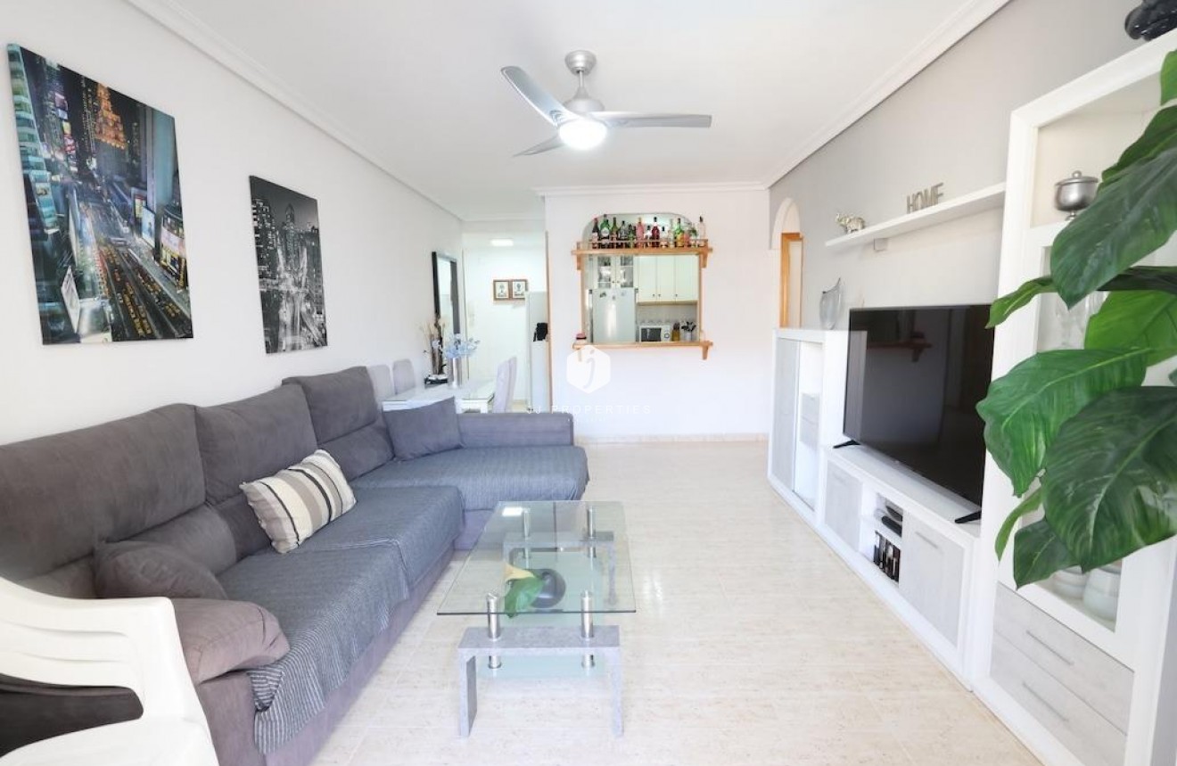 Tweedehands - Appartement / flat -
Torrevieja - Costa Blanca