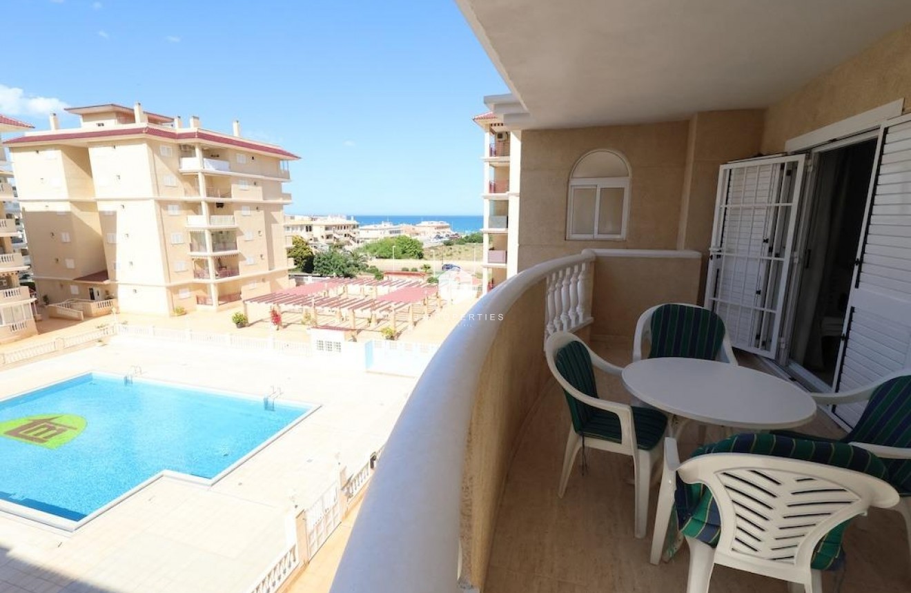Tweedehands - Appartement / flat -
Torrevieja - Costa Blanca