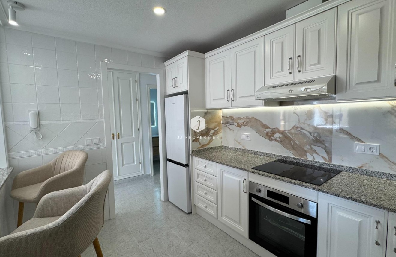 Tweedehands - Appartement / flat -
Orihuela Costa - Villamartín-las Filipinas