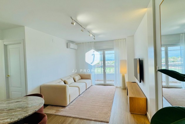 Resale - Penthouse -
Torrevieja - Punta prima