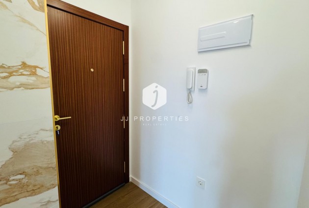 Resale - Penthouse -
Torrevieja - Punta prima