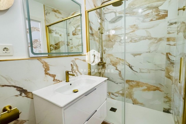 Resale - Penthouse -
Torrevieja - Punta prima