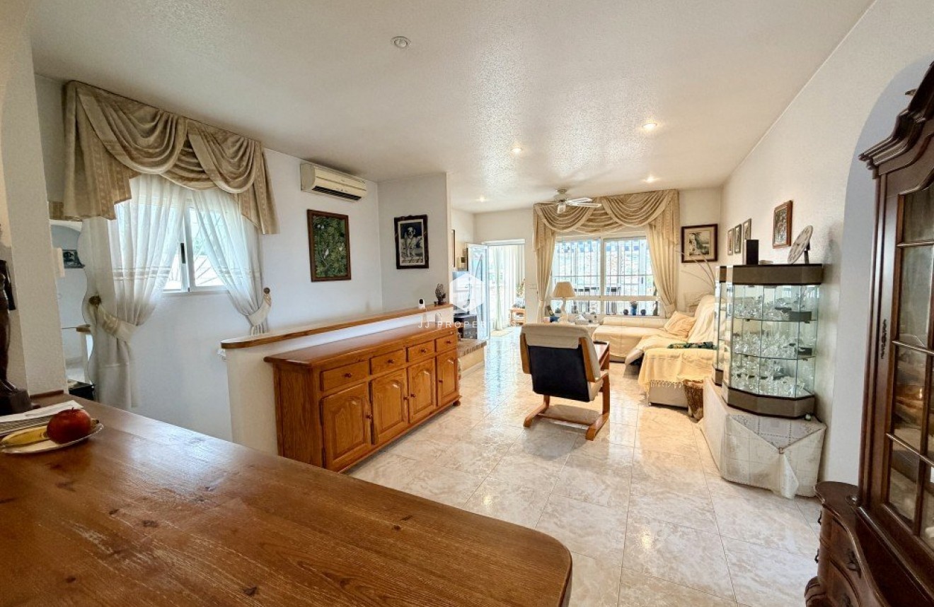 Resale - Villa -
Ciudad Quesada - Costa Blanca
