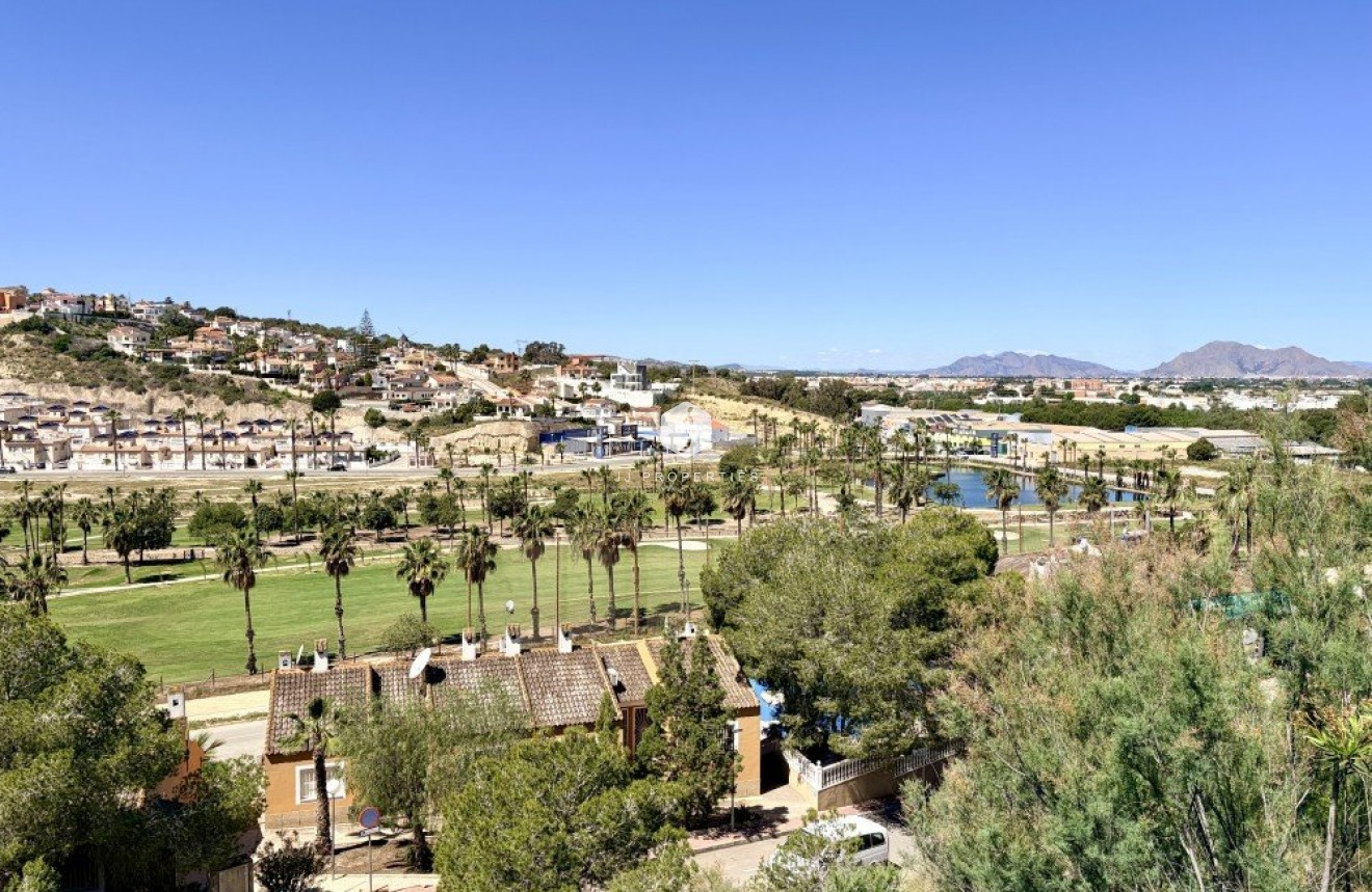 Resale - Villa -
Ciudad Quesada - Costa Blanca