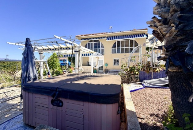 Resale - Villa -
Ciudad Quesada - Costa Blanca