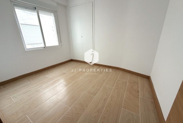 Tweedehands - Appartement / flat -
Rojales - Inland