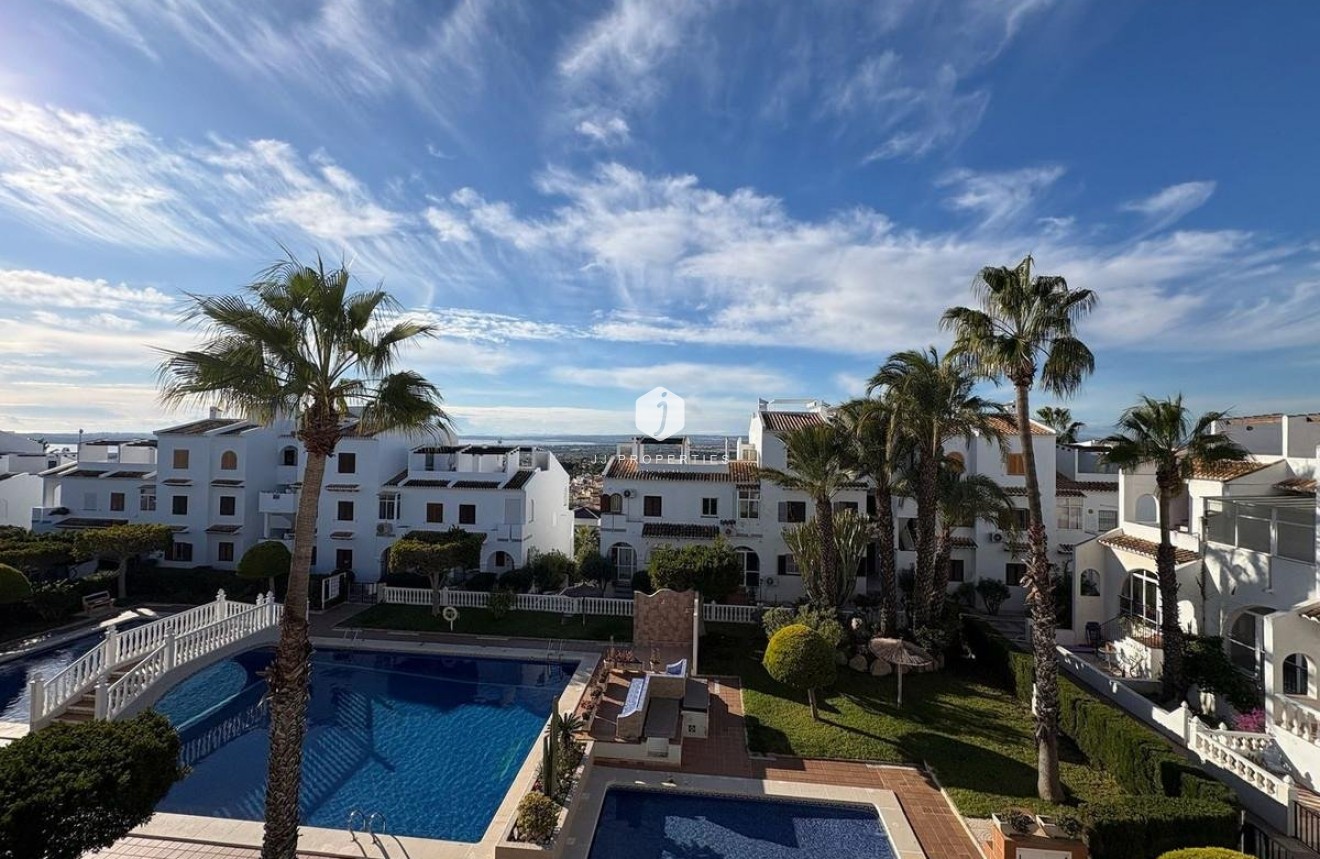 Segunda mano - Chalet -
Ciudad Quesada - Costa Blanca