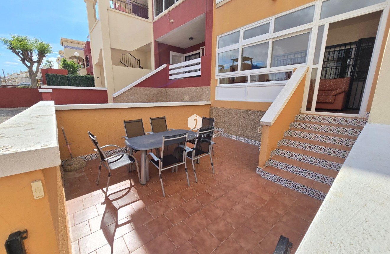D'occasion - Appartement -
Orihuela Costa - Costa Blanca
