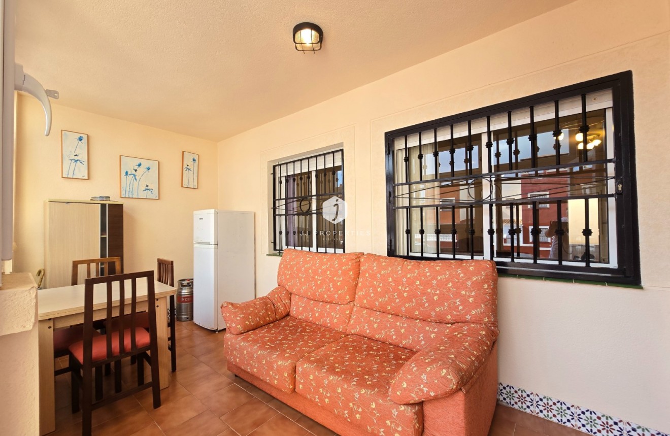 D'occasion - Appartement -
Orihuela Costa - Costa Blanca