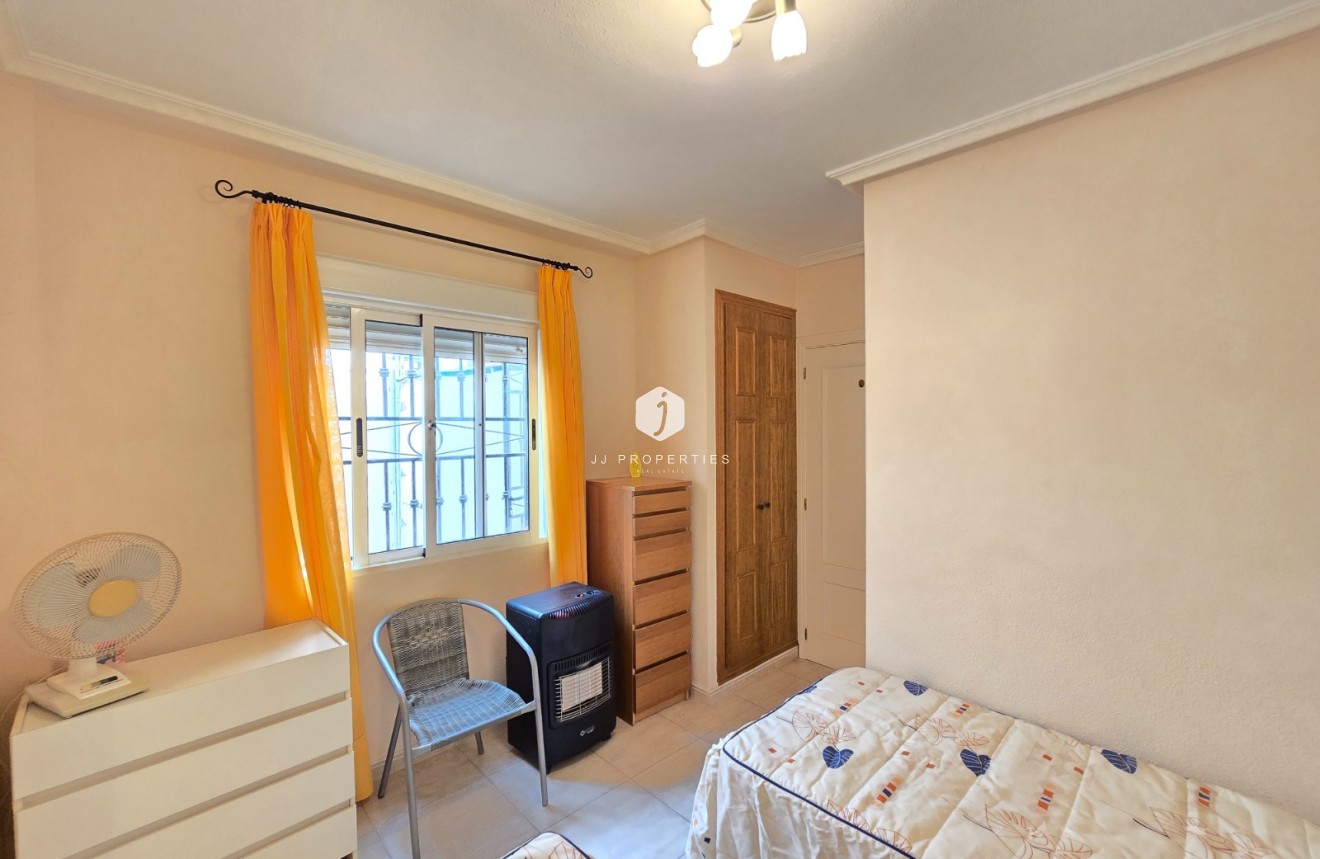 D'occasion - Appartement -
Orihuela Costa - Costa Blanca