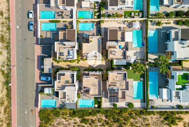 Resale - Villa -
Ciudad Quesada - Costa Blanca