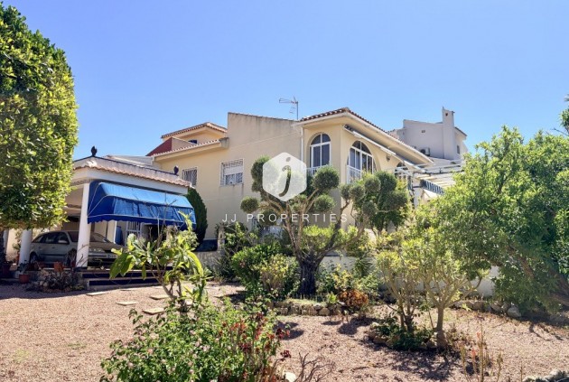 Resale - Villa -
Ciudad Quesada - Costa Blanca