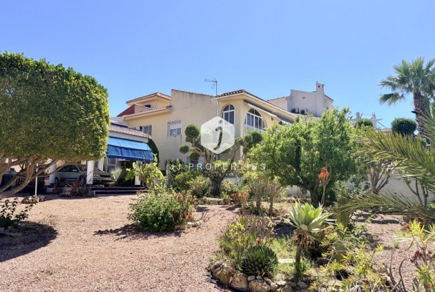 Resale - Villa -
Ciudad Quesada - Costa Blanca