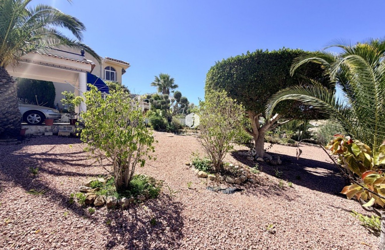 Resale - Villa -
Ciudad Quesada - Costa Blanca