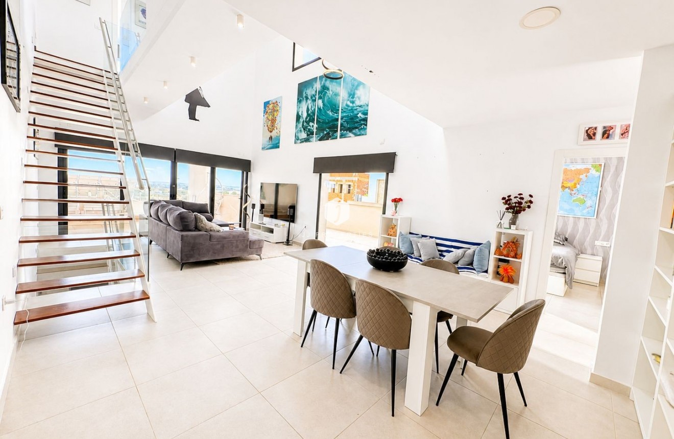 Resale - Villa -
Benijofar - Costa Blanca