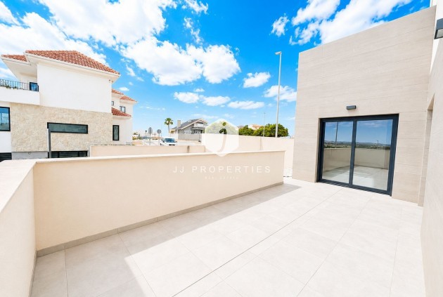 Resale - Villa -
Benijofar - Costa Blanca