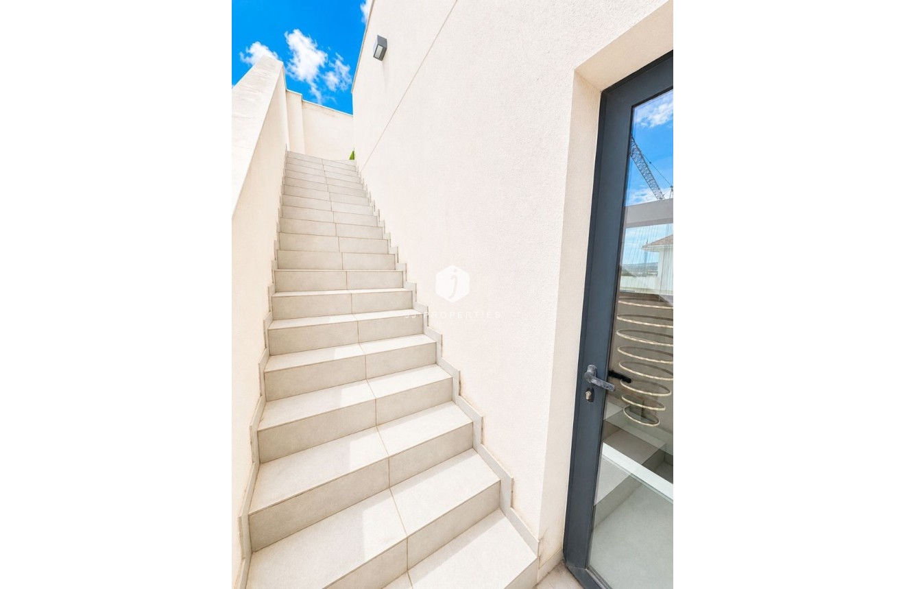 Resale - Villa -
Benijofar - Costa Blanca