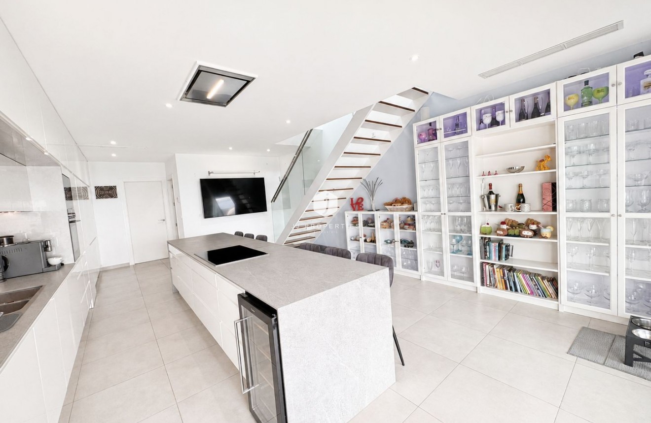 Resale - Villa -
Benijofar - Costa Blanca