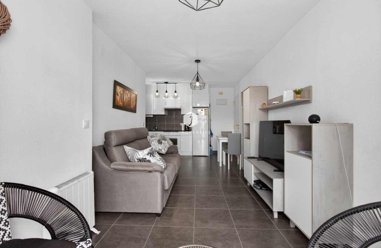 Resale - Bungalow -
Torrevieja - Costa Blanca
