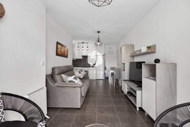 Resale - Bungalow -
Torrevieja - Costa Blanca