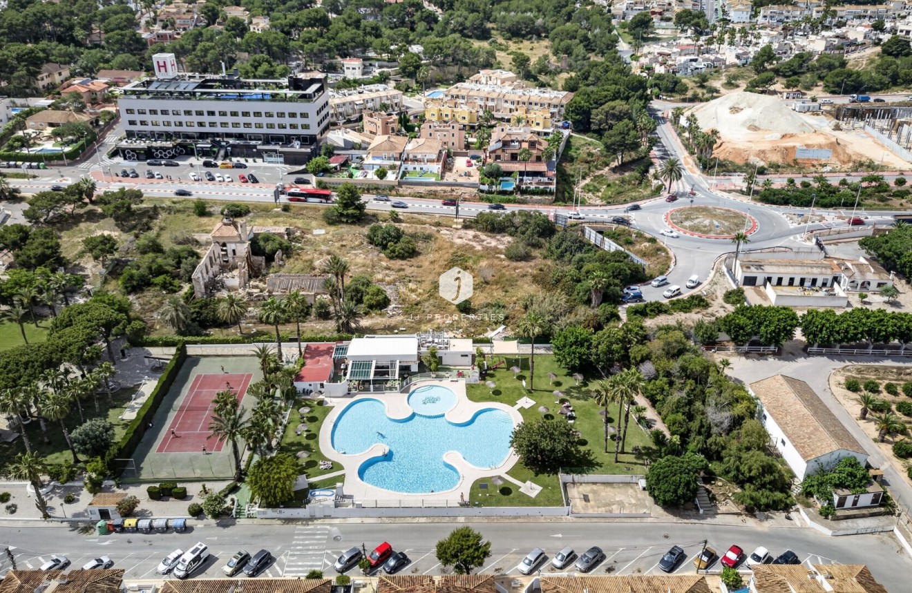 Resale - Bungalow -
Torrevieja - Costa Blanca