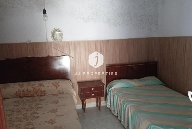 Segunda mano - Chalet -
Los Montesinos